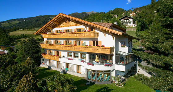 Hotel-Garni Alpenhof ***